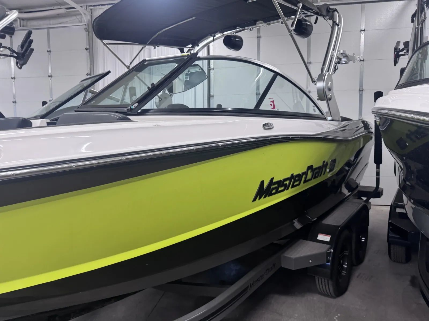 2021 MASTERCRAFT XT21