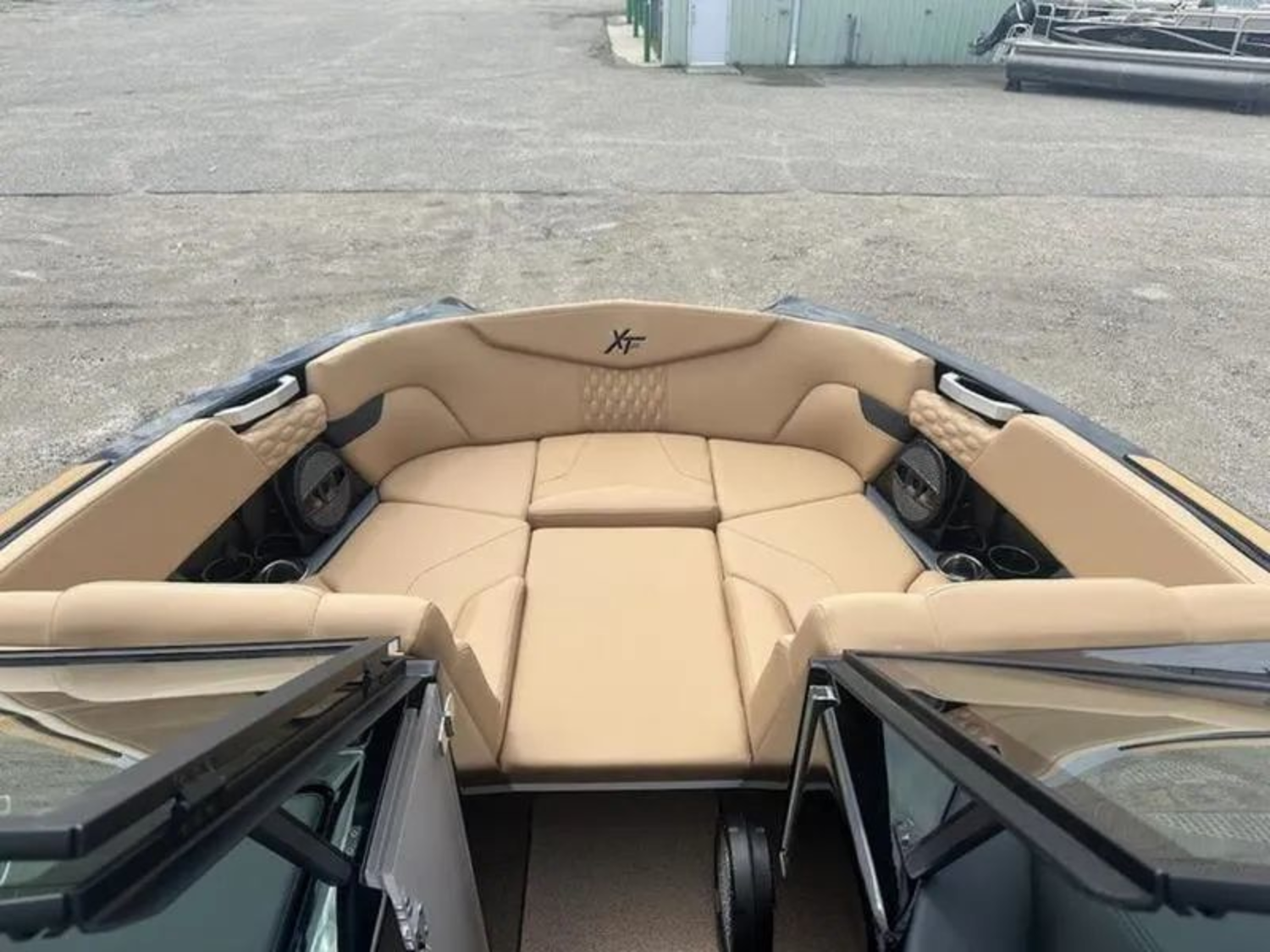 2024 MASTERCRAFT XT22