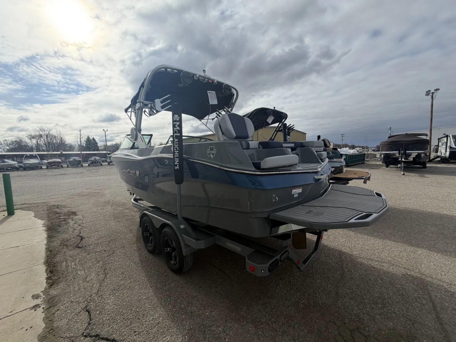 2025 MASTERCRAFT XT22 DEMO