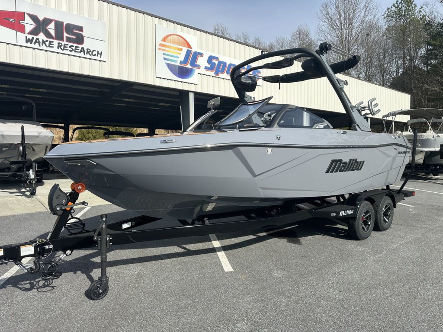 2026 Malibu Boats 23 LSV