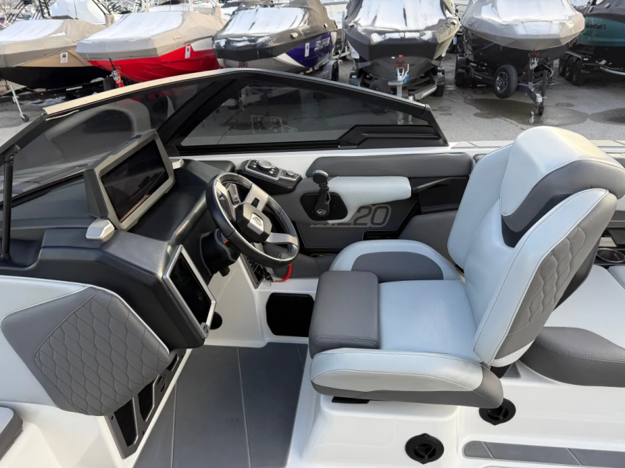 2022 Malibu Boats M220 for sale in Salt Lake City, Utah