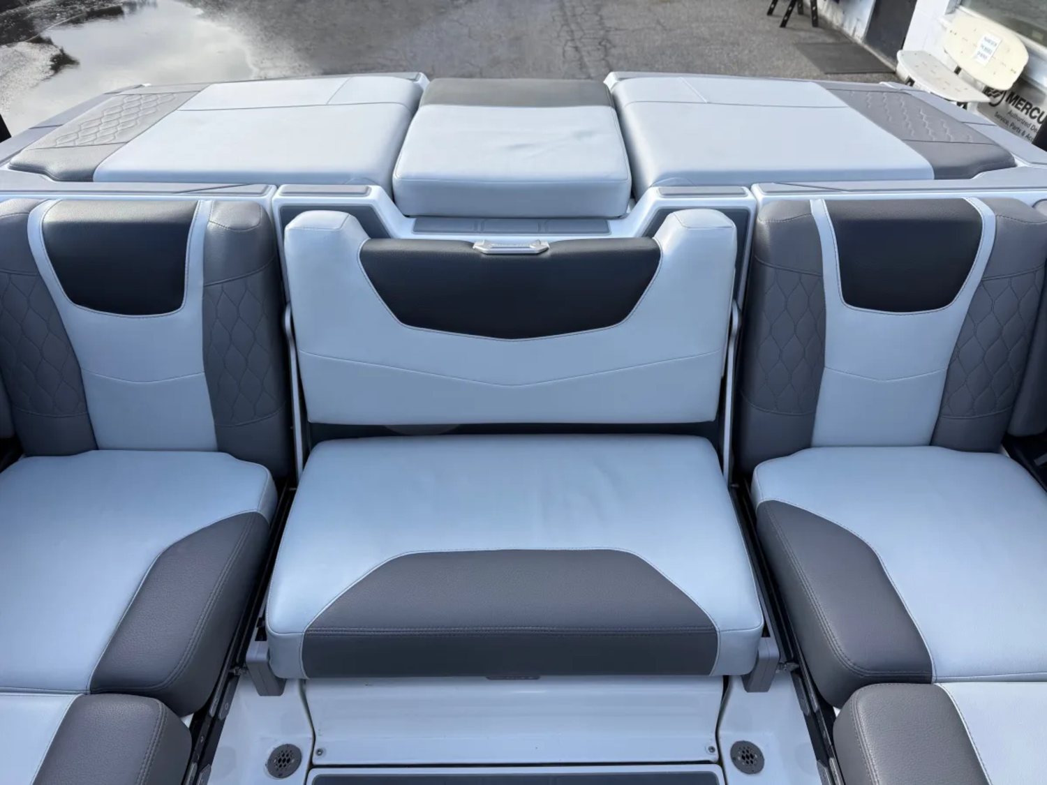 2022 22' Malibu "M220" Bowrider