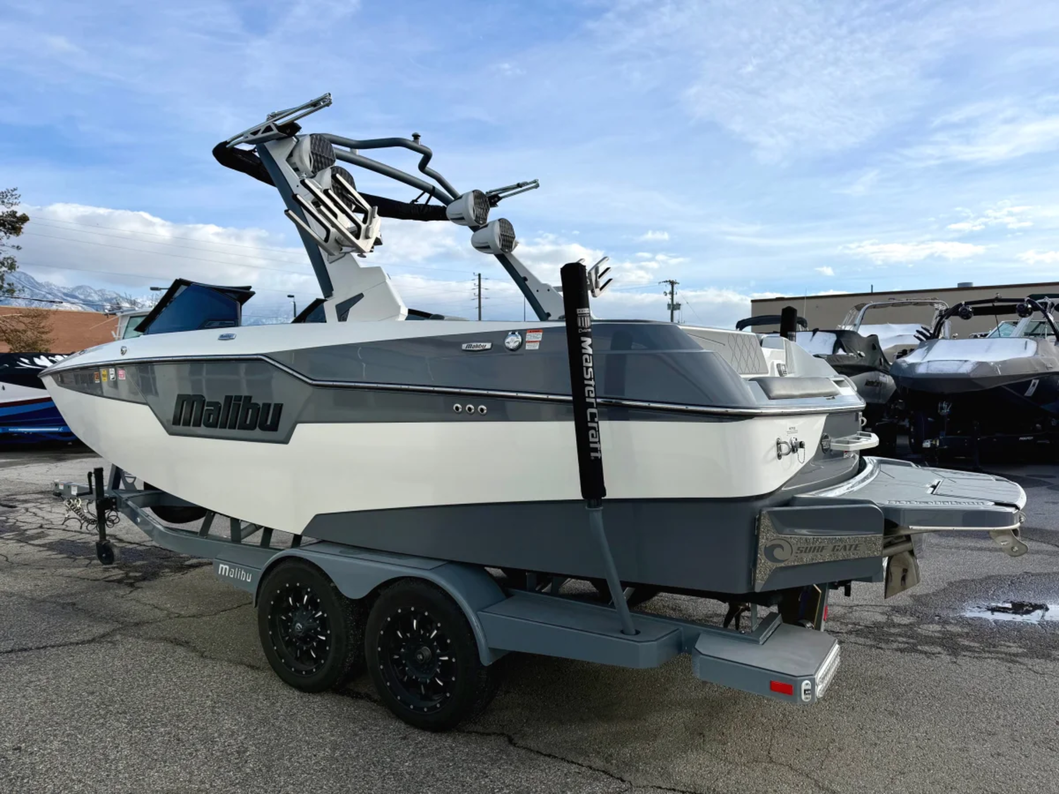 2022 22' Malibu "M220" Bowrider