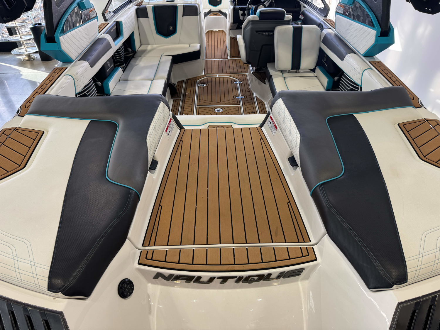 2019 Nautique Super Air Nautique G23