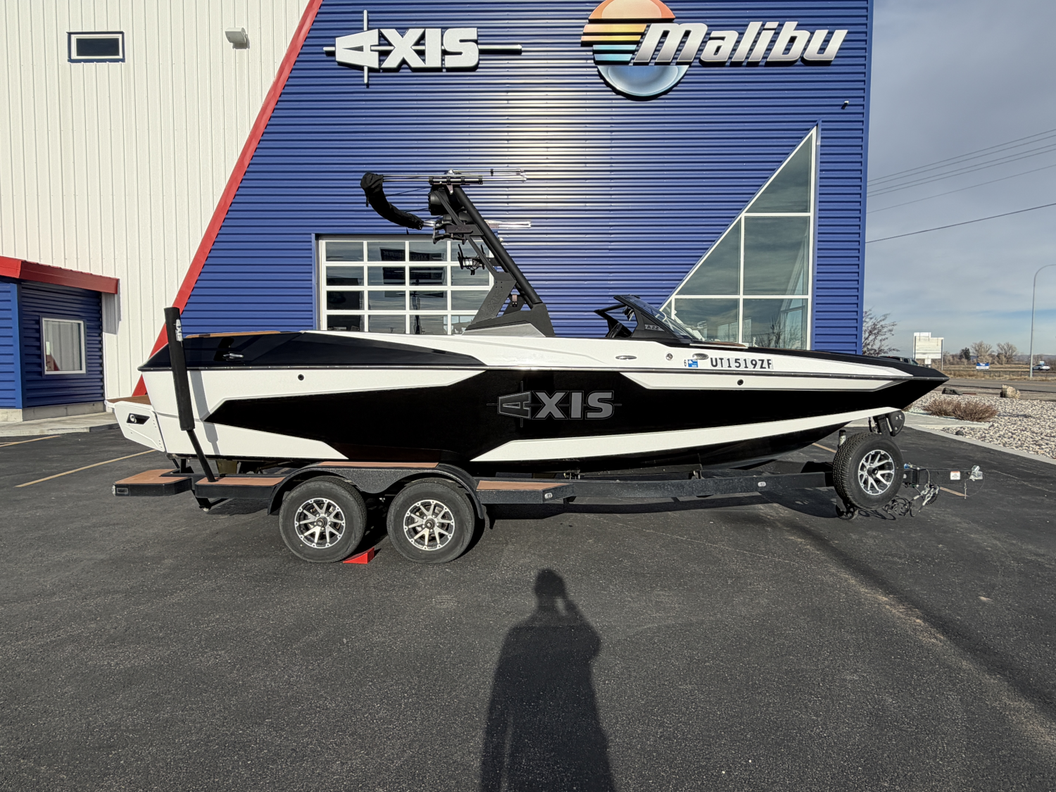 2022 Axis Wake Research A22