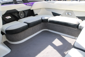 2016 Malibu Boats Wakesetter VLX for sale in Lewisville, Texas