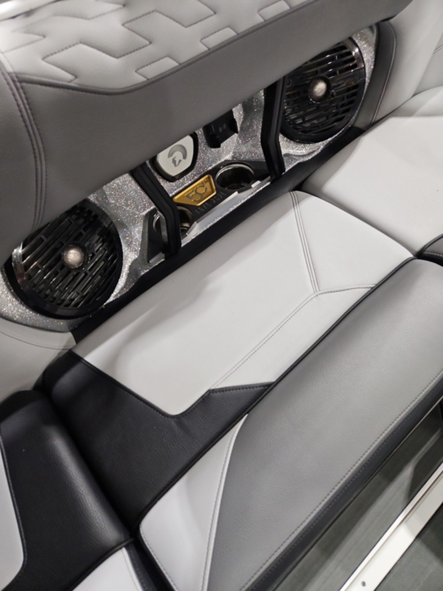 2026 Centurion Ri 230