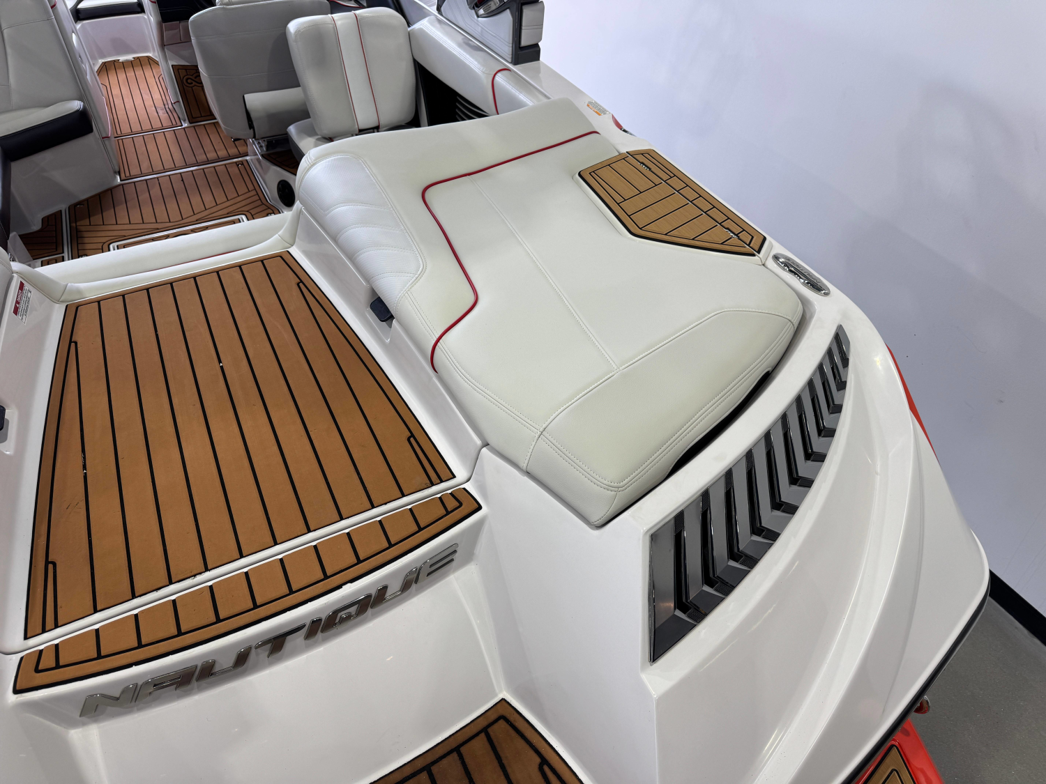 2014 Nautique Super Air Nautique G21