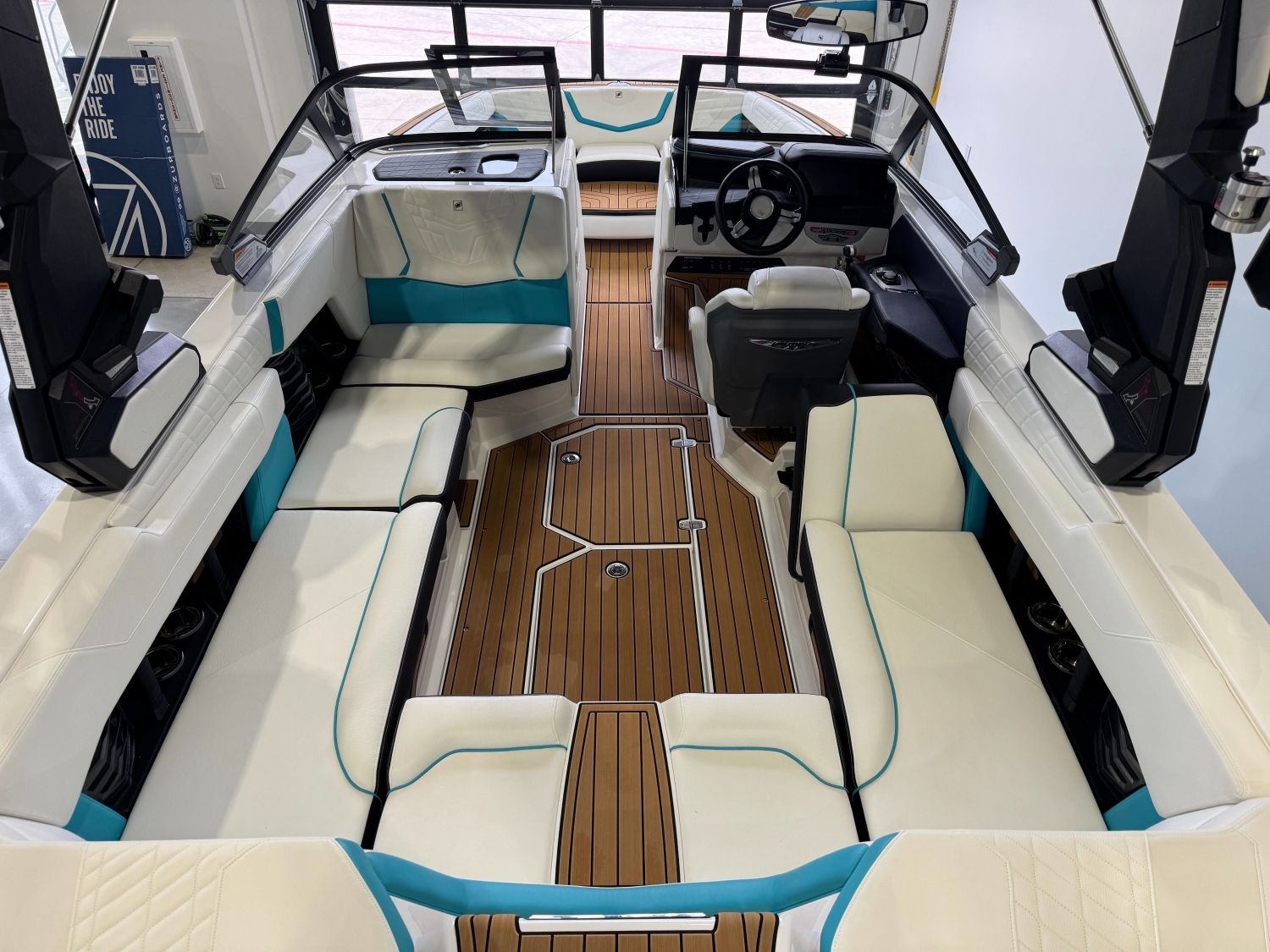 2022 Nautique Super Air Nautique G23