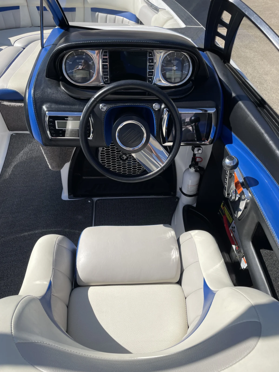 2013 Malibu Boats Wakesetter 24 MXZ for sale in Alma, Arkansas