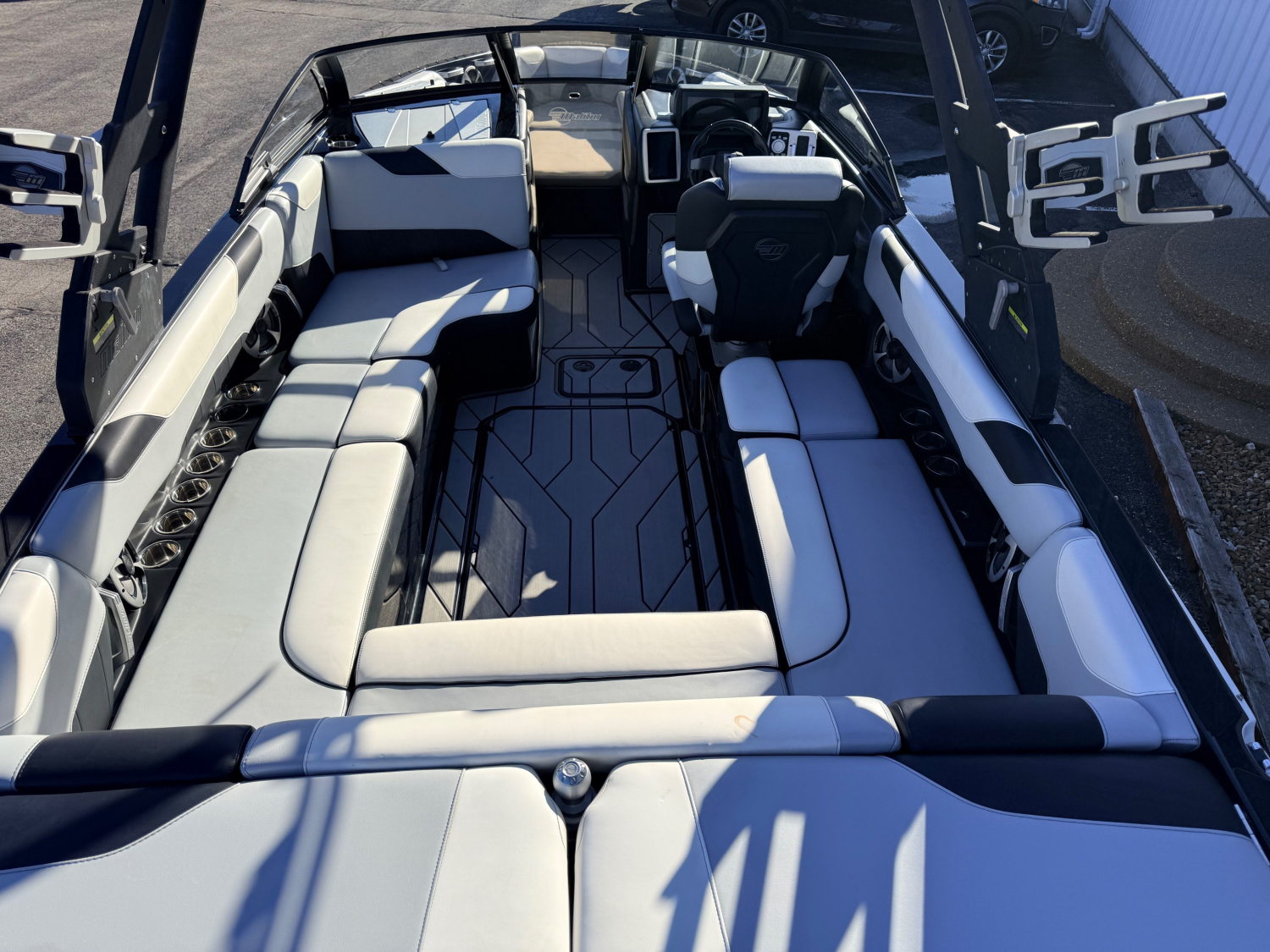 2020 Malibu Wakesetter 23LSV