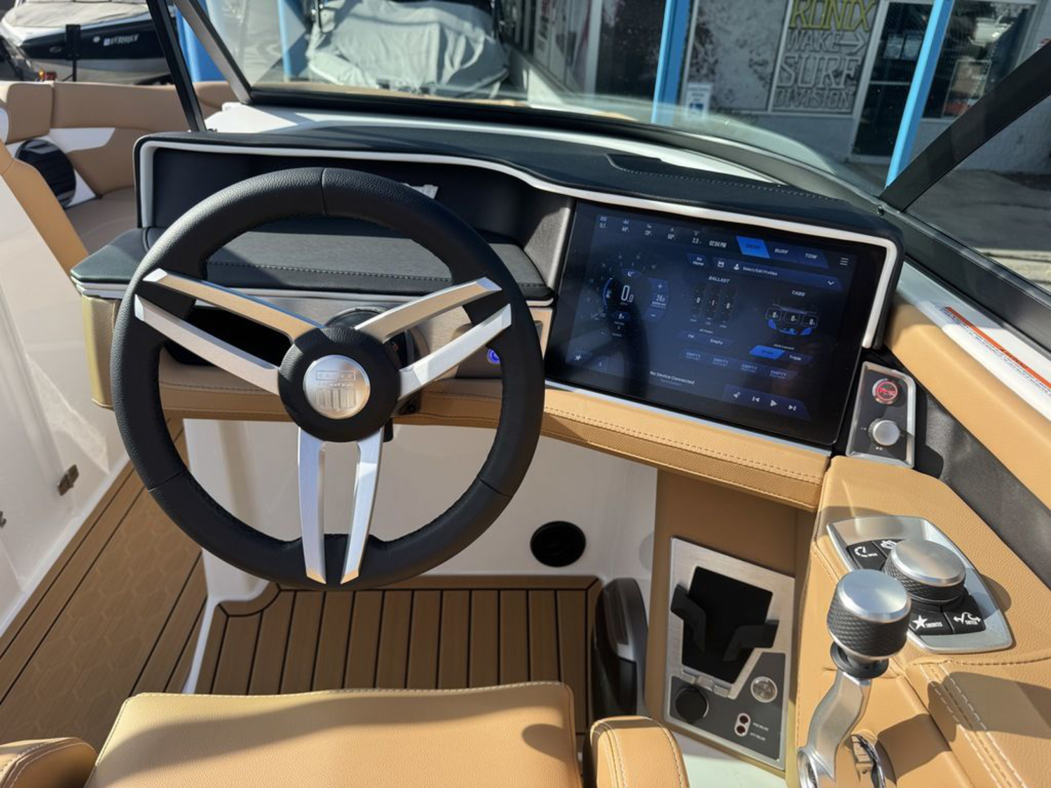 2026 Mastercraft XT24