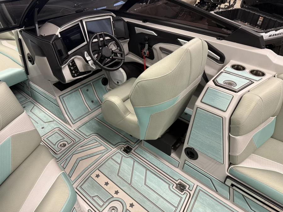 2023 Centurion Boats Ri265 for sale in Blaine, Minnesota