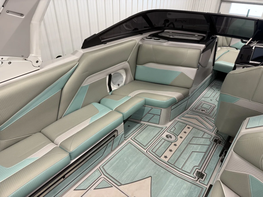 2023 Centurion Boats Ri265 for sale in Blaine, Minnesota