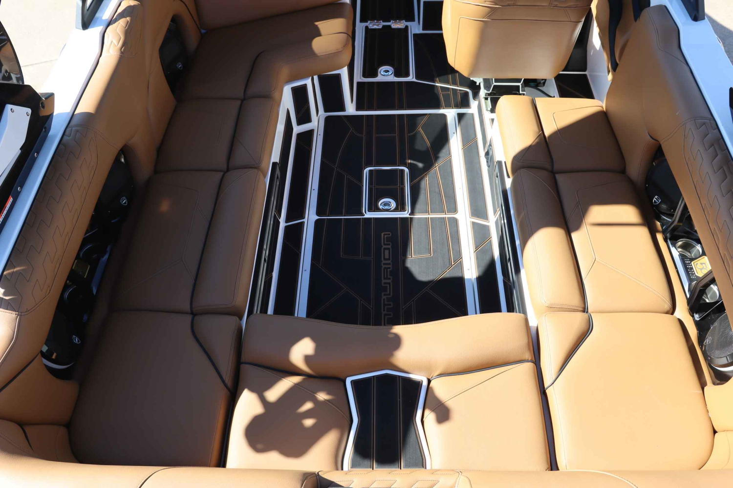 2026 Centurion Ri230