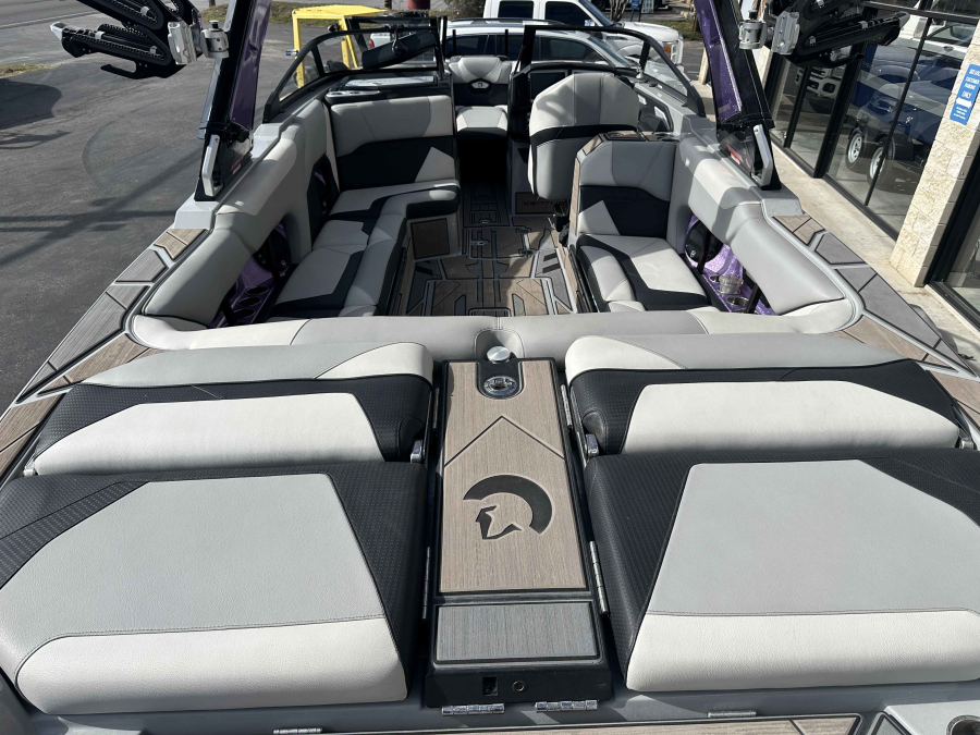 2022 Centurion Boats Ri245 for sale in , 