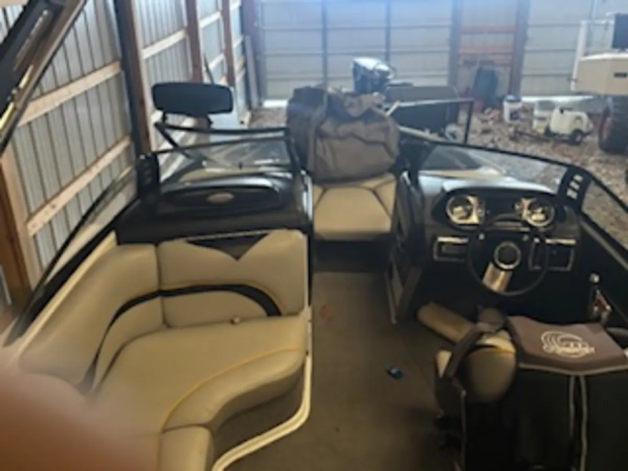 2013 Malibu Boats Wakesetter VLX for sale in conneaut lake, Pennsylvania