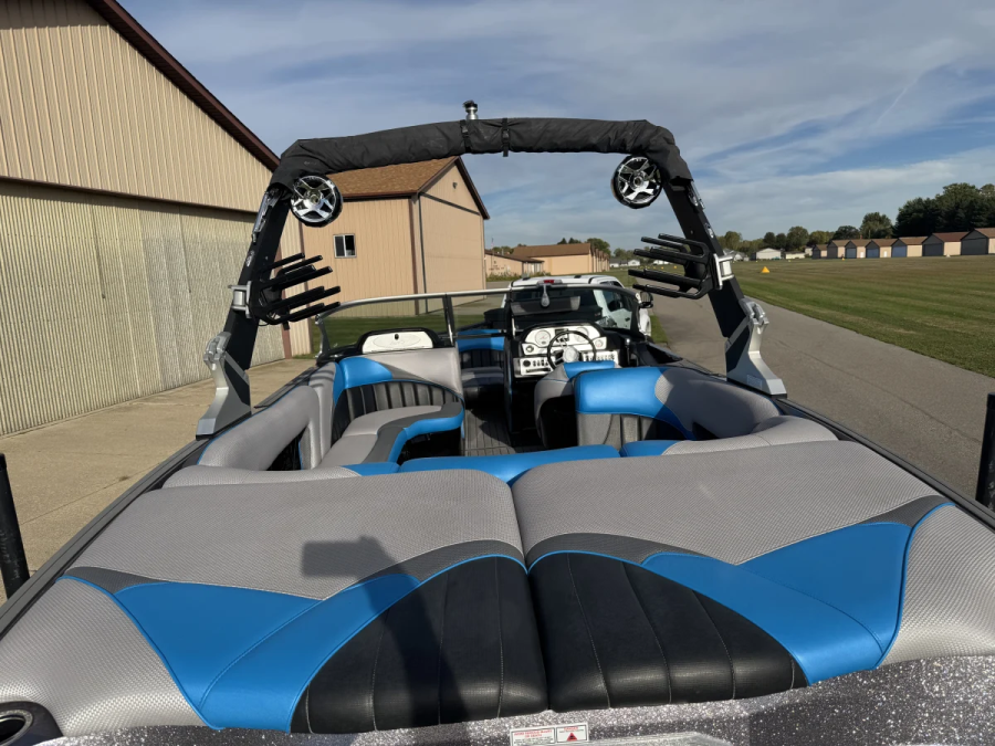 2017 MB Sports Boats B52 23 for sale in Fenton, Michigan