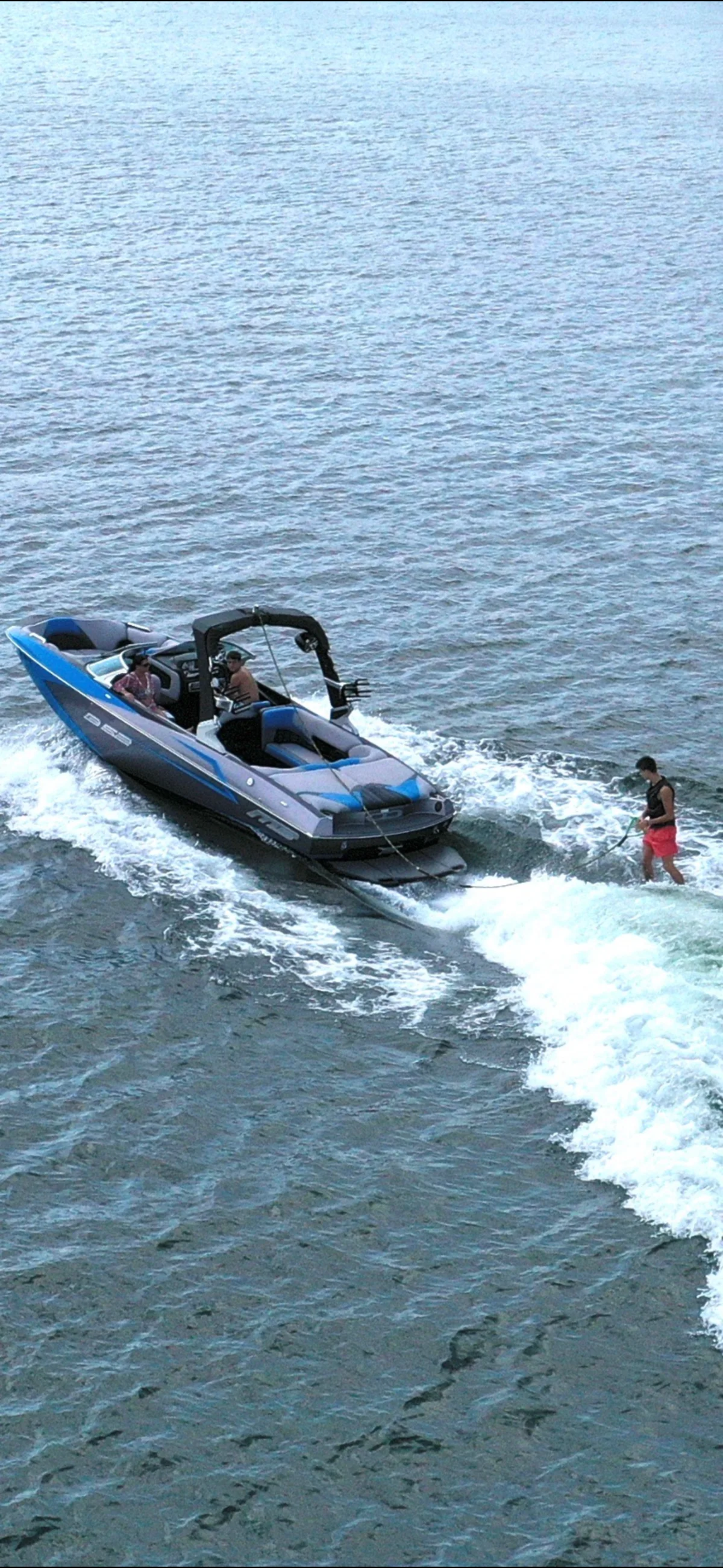 2017 MB Sports Boats B52 23