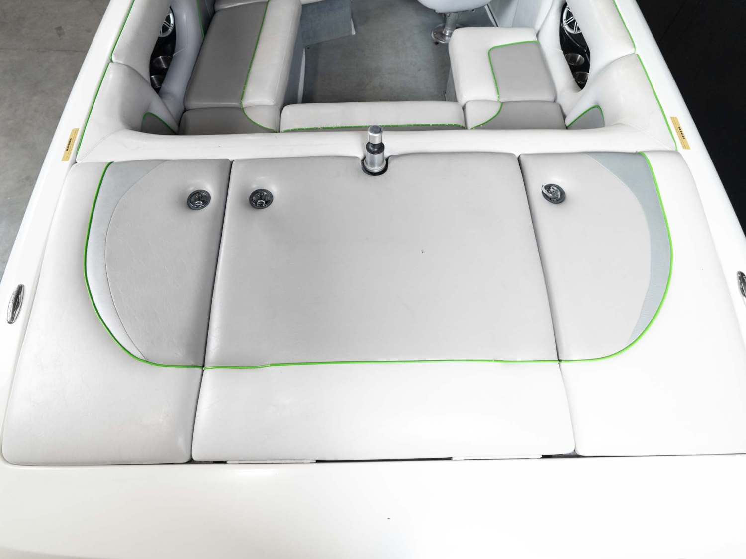 2009 Centurion Boats Air Warrior Falcon V