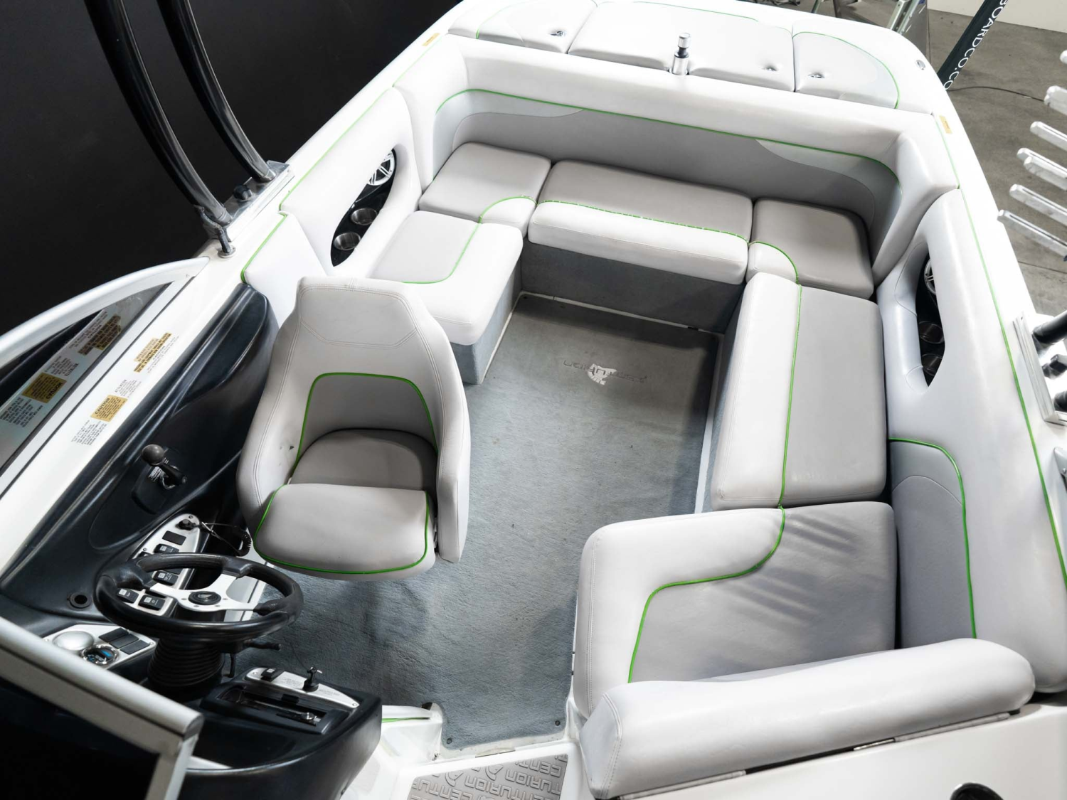 2009 Centurion Boats Air Warrior Falcon V