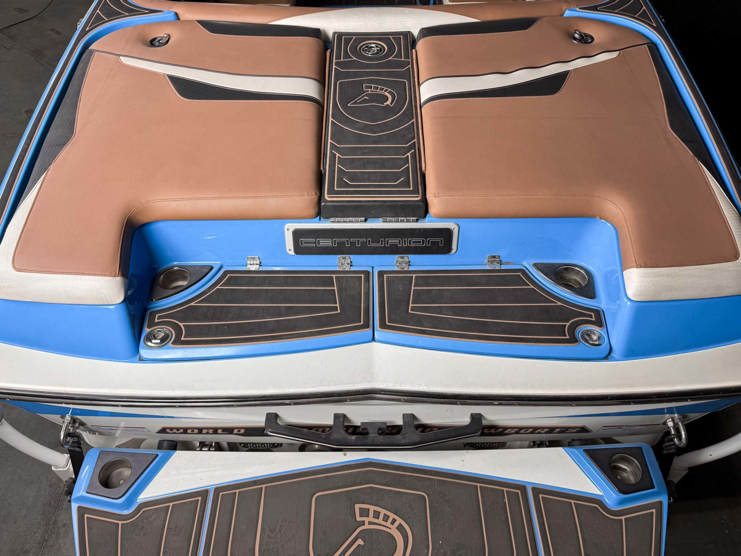 2018 Centurion Boats Ri237