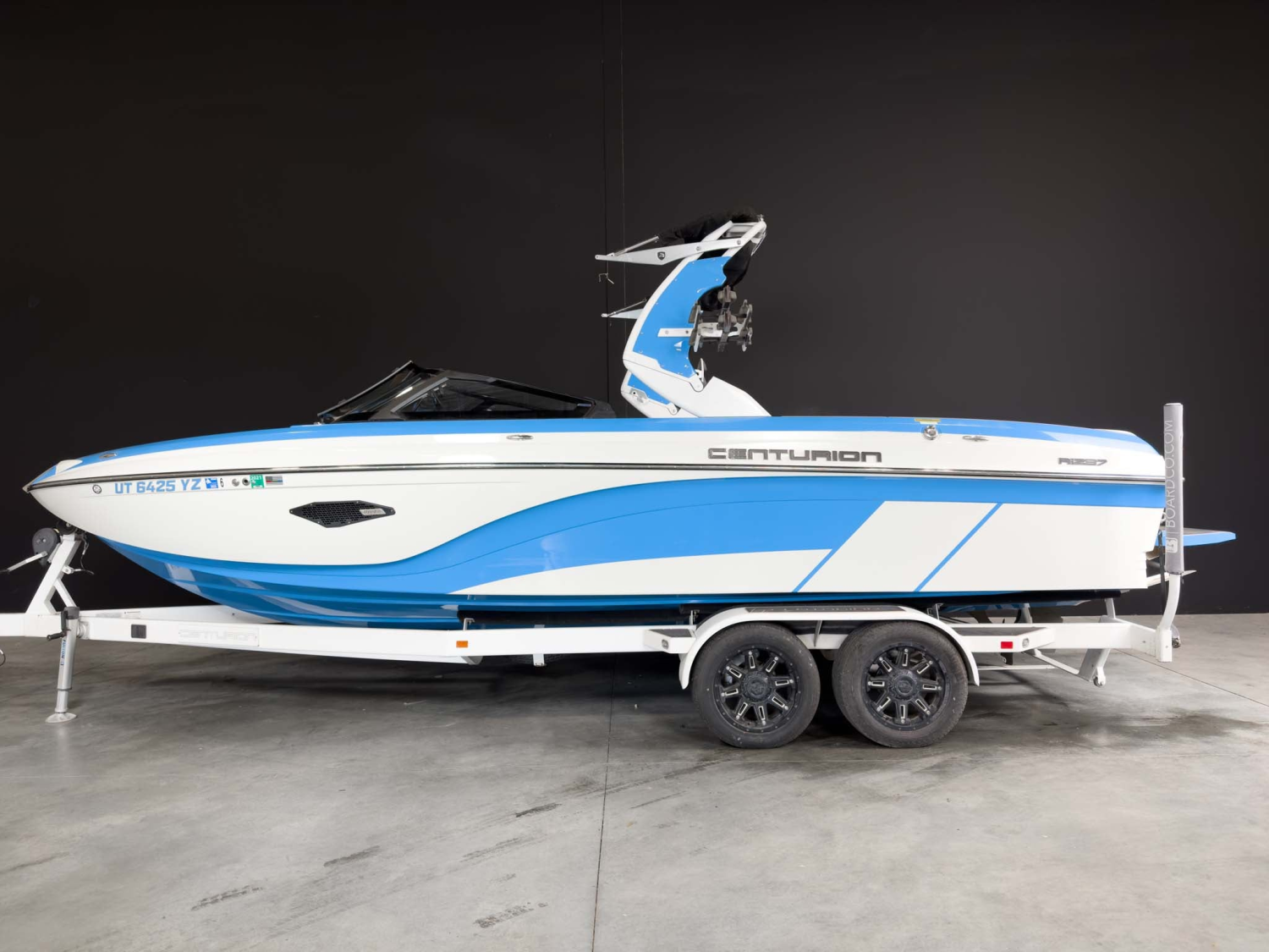 2018 Centurion Boats Ri237