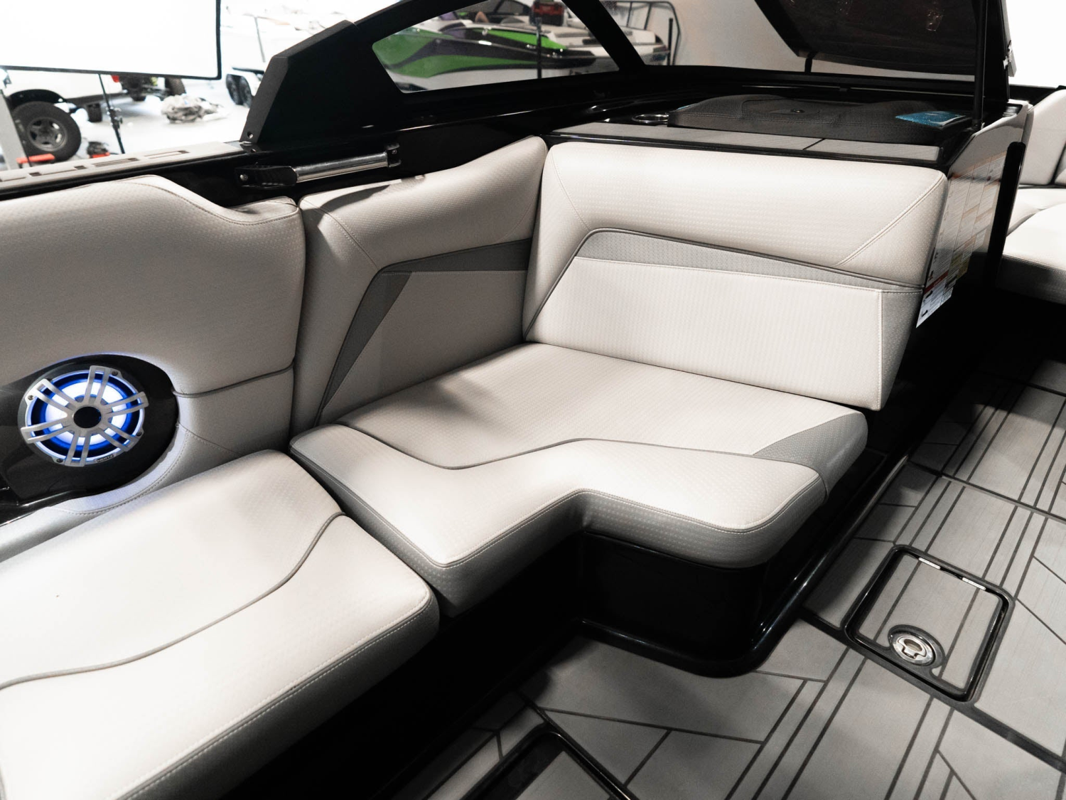 2020 Centurion Boats Vi24