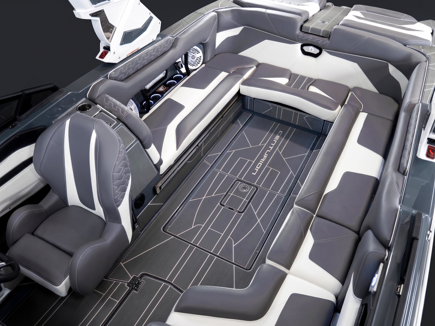 2026 Centurion Boats Ri245