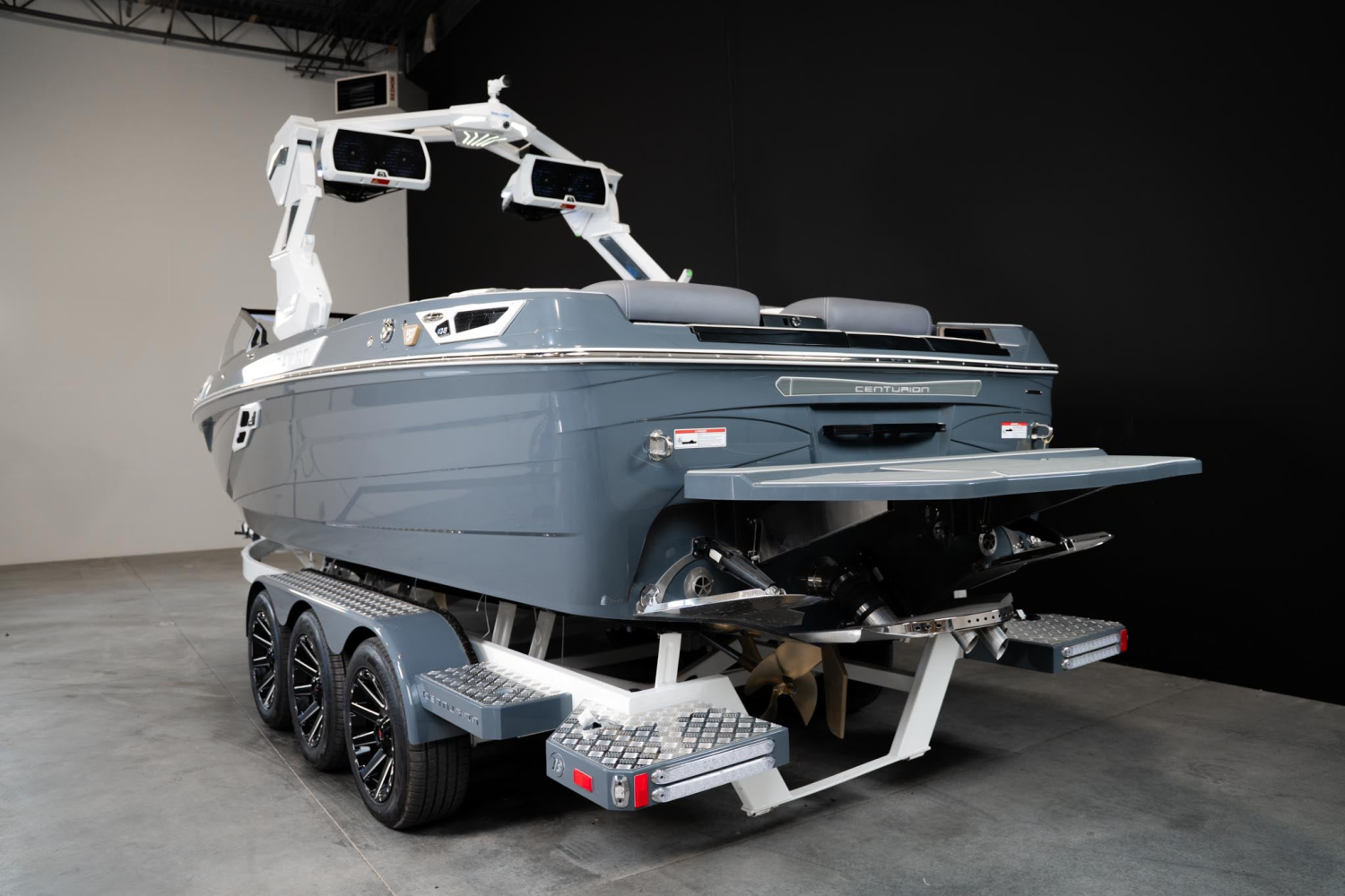 2026 Centurion Boats Ri245
