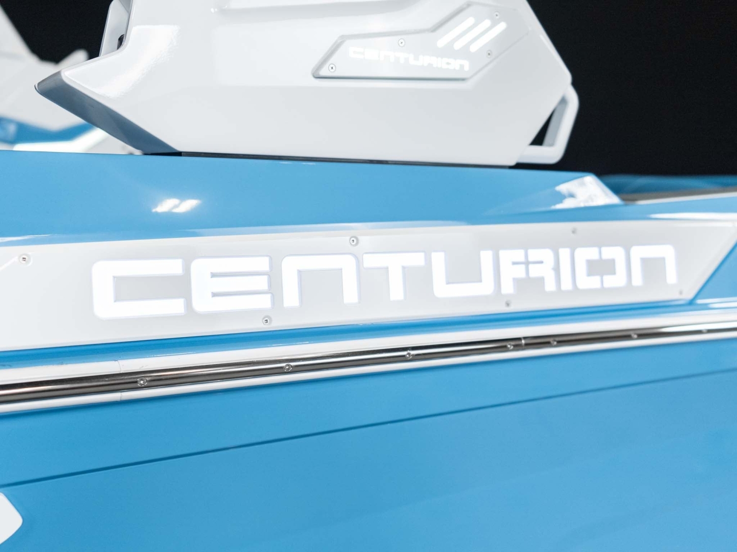 2026 Centurion Boats Ri245