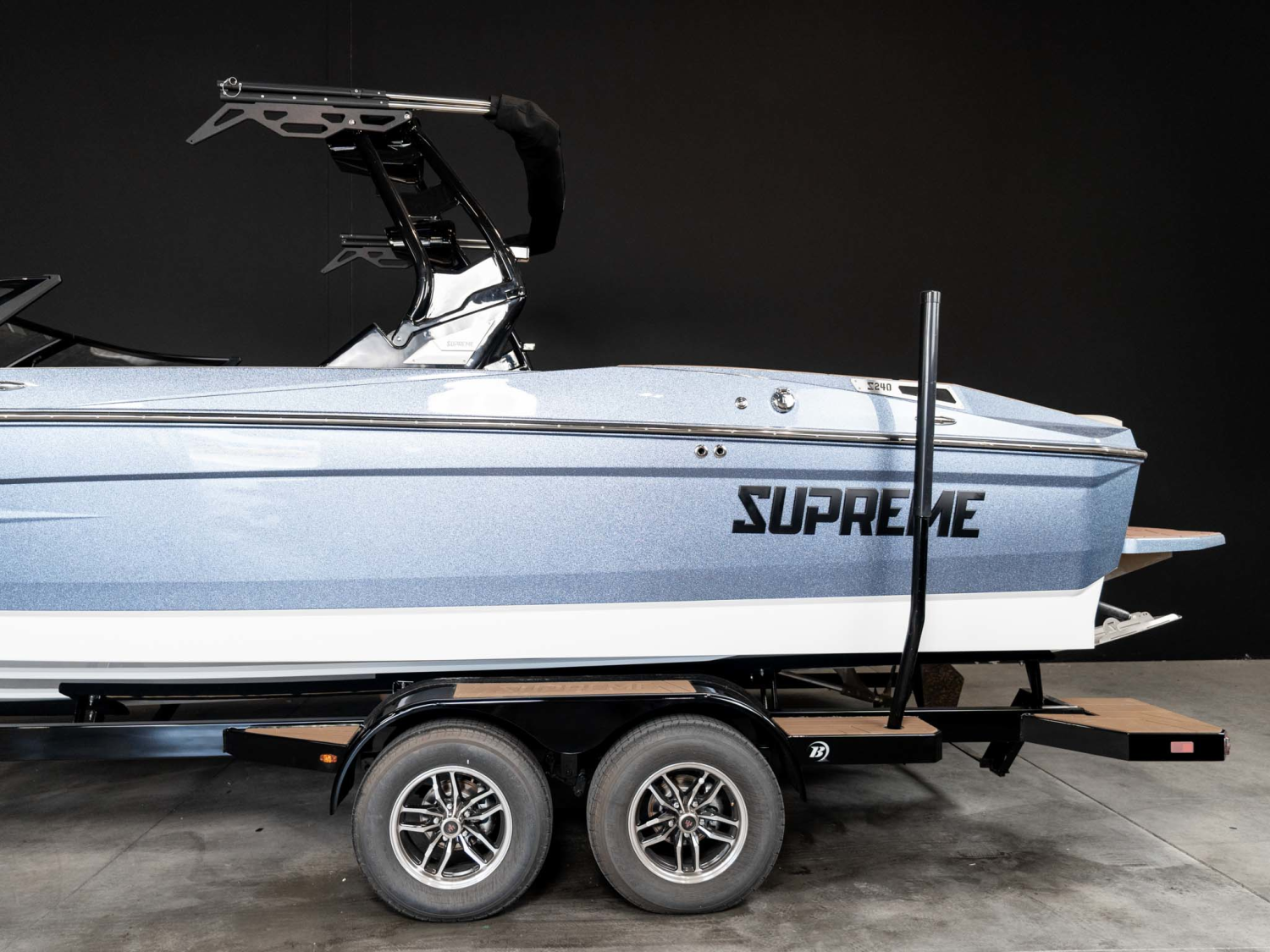 2026 Supreme Boats S240