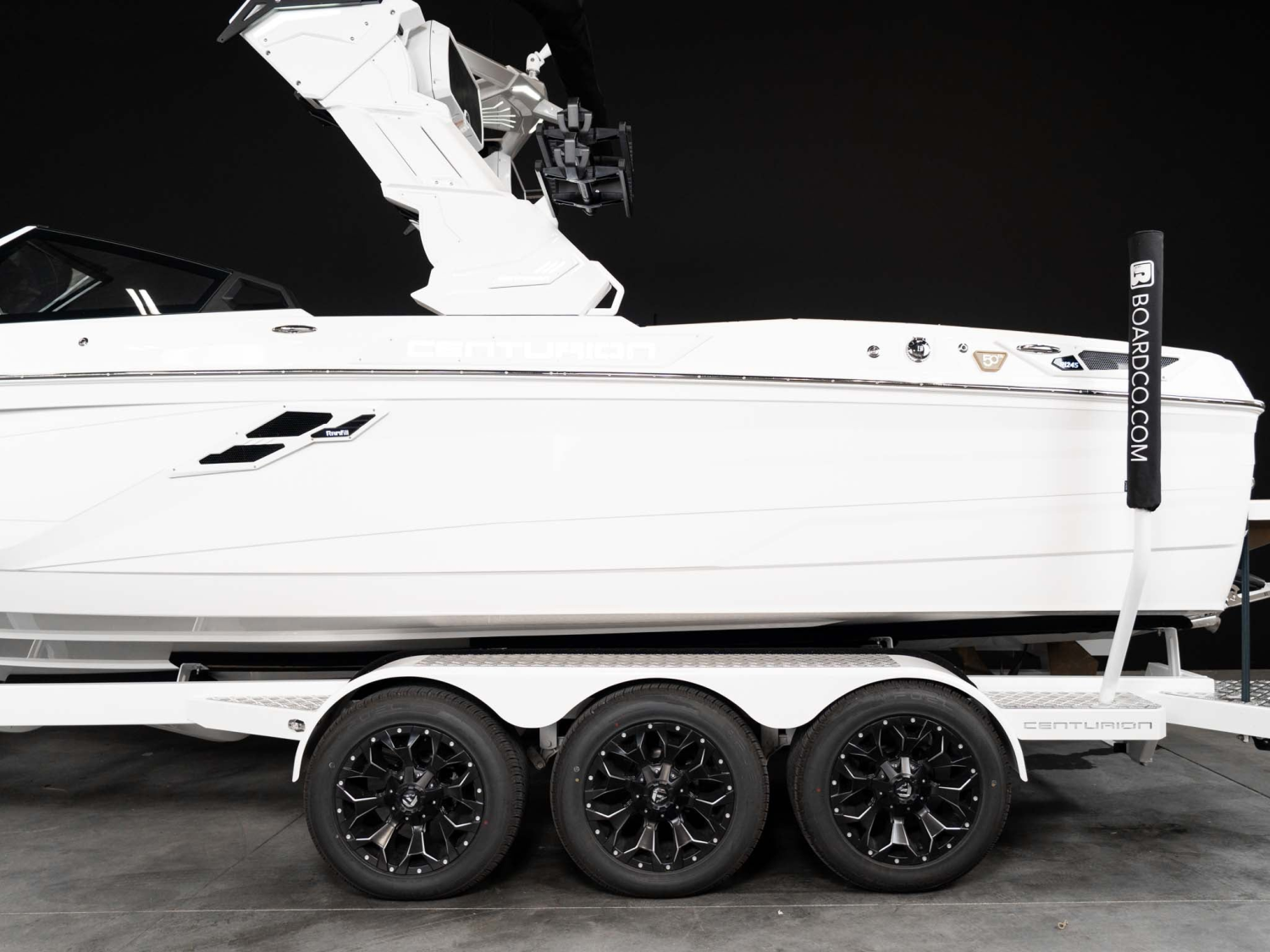 2026 Centurion Boats Ri245