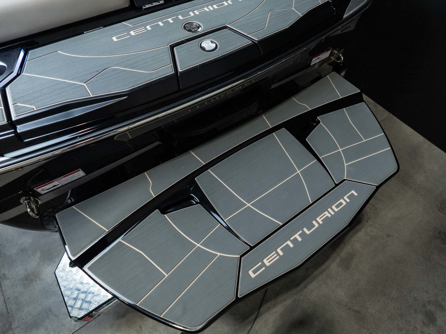 2026 Centurion Boats Ri245