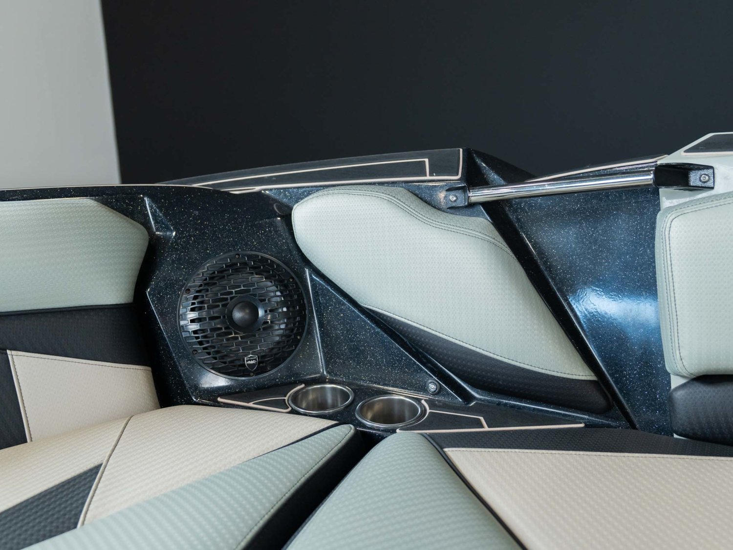 2022 Centurion Boats Fi25