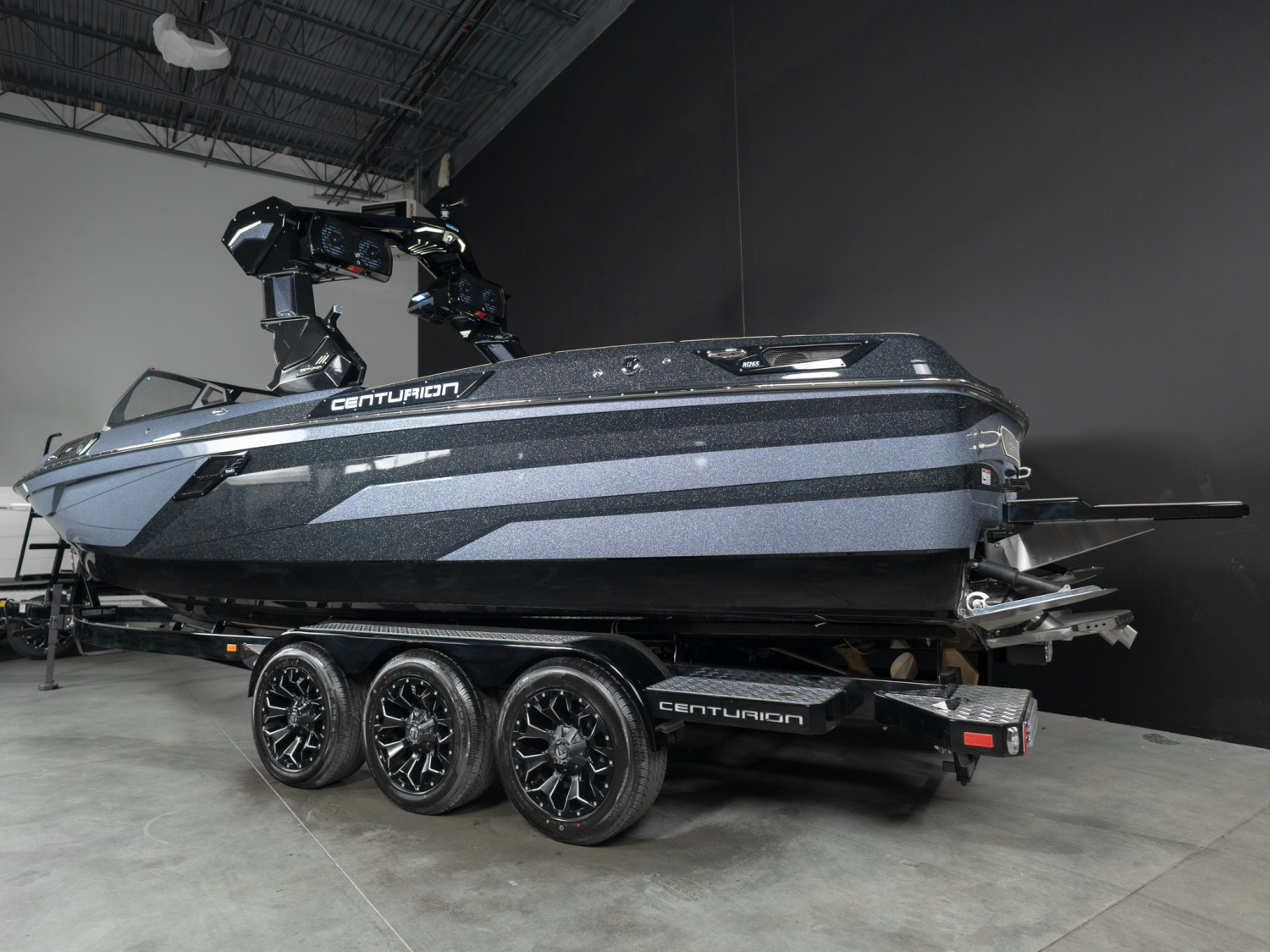 2025 Centurion Boats Ri265