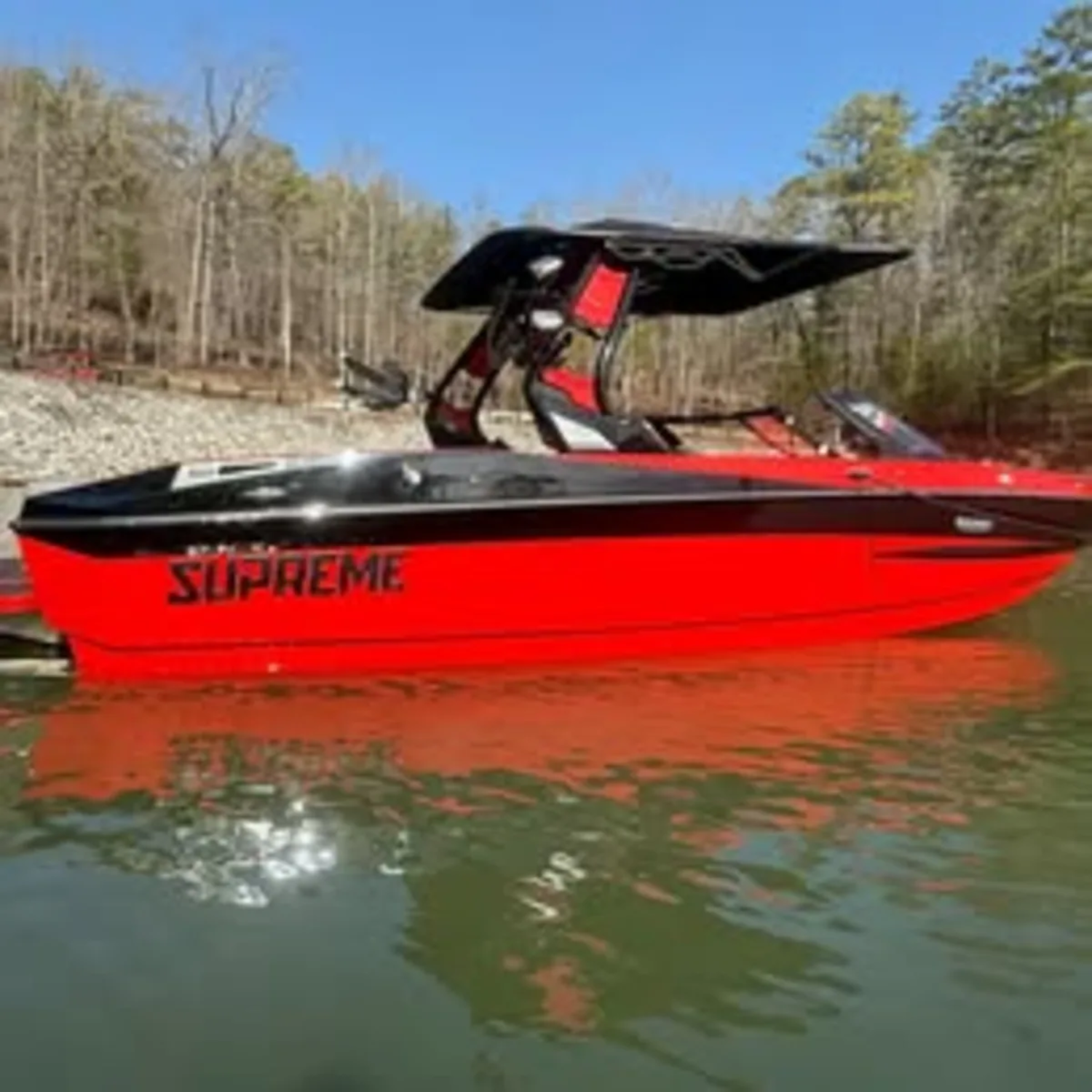 NEW 2024 Supreme S220