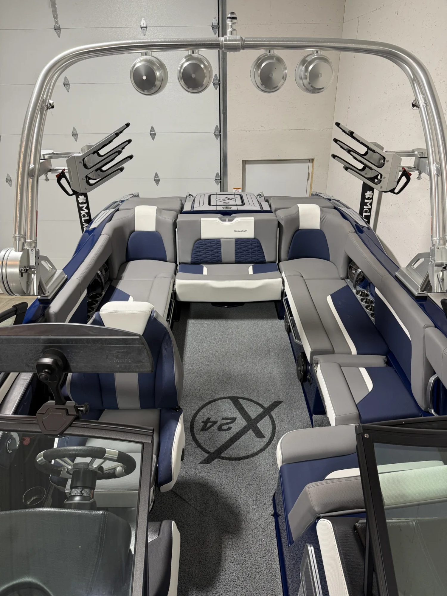 2022 Mastercraft X24 *Clean*