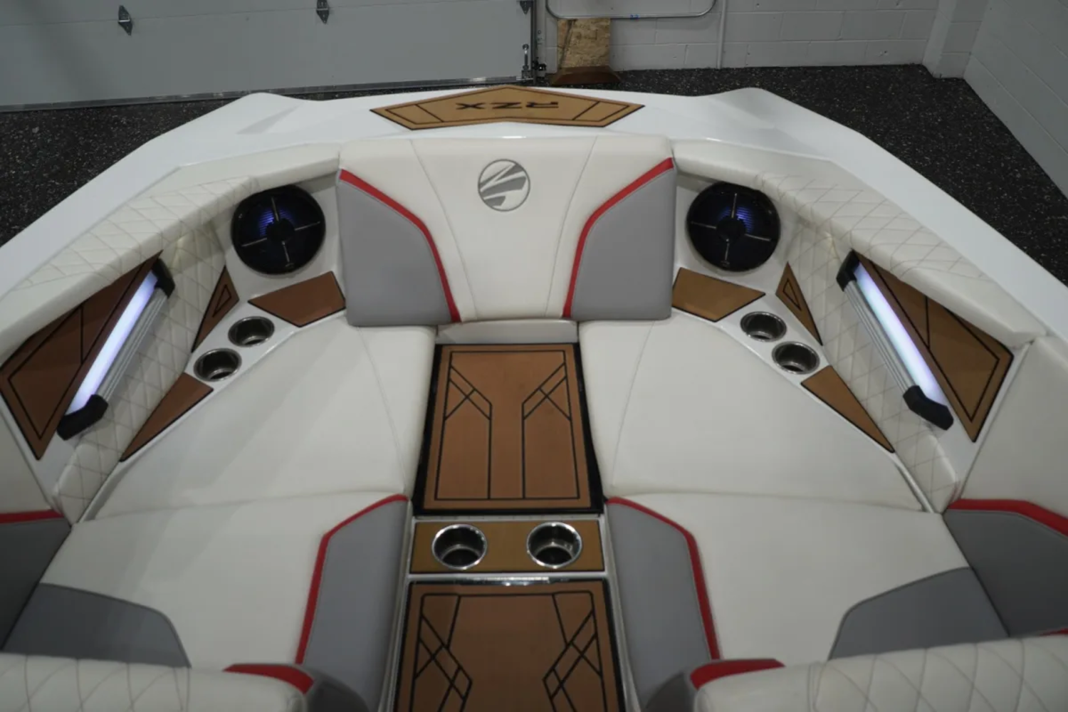 2022 Tige 22RZX