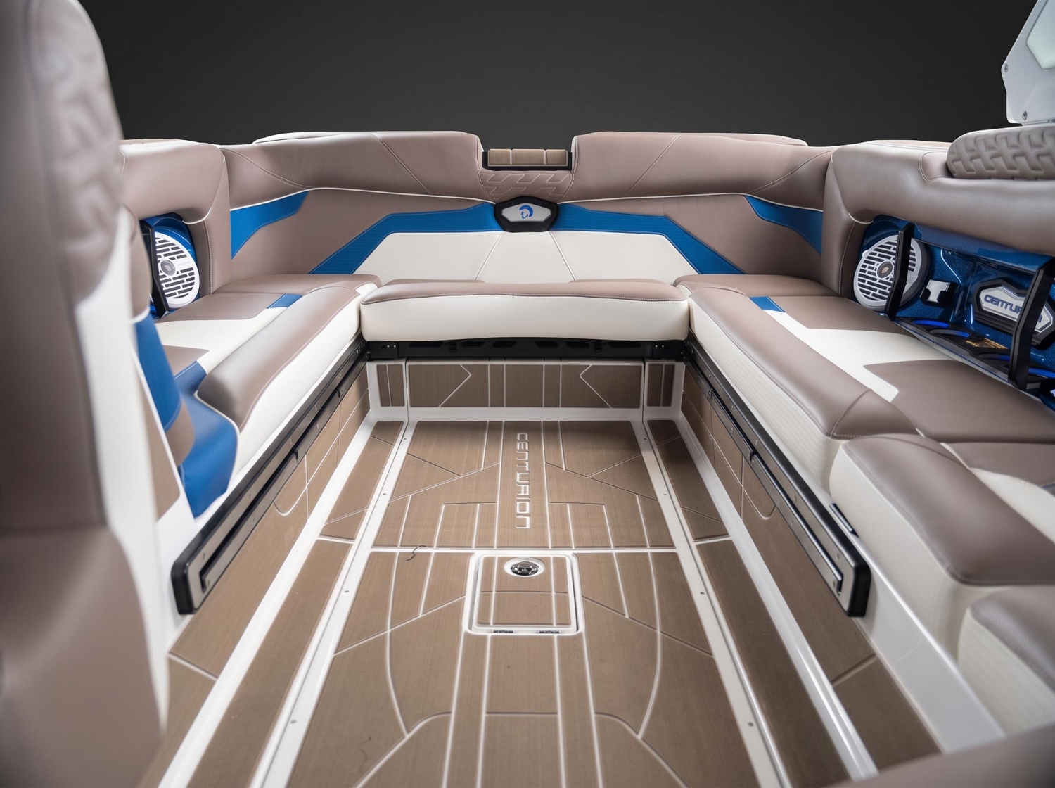2026 Centurion Boats Ri245