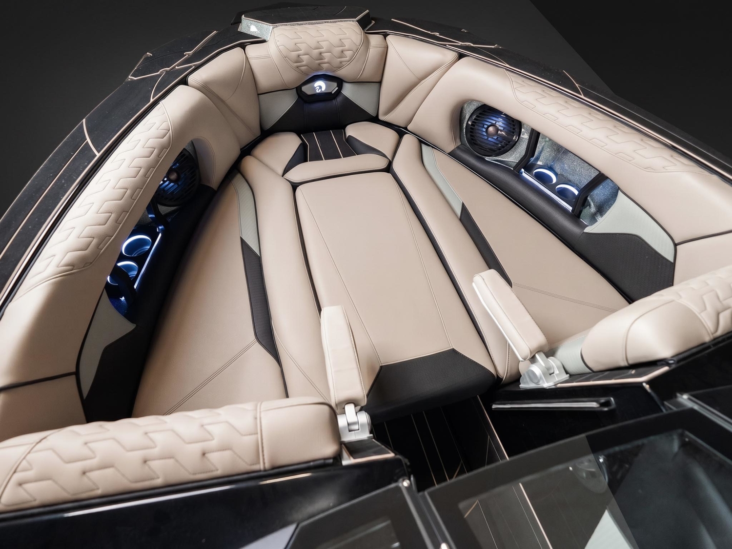 2026 Centurion Boats Ri245
