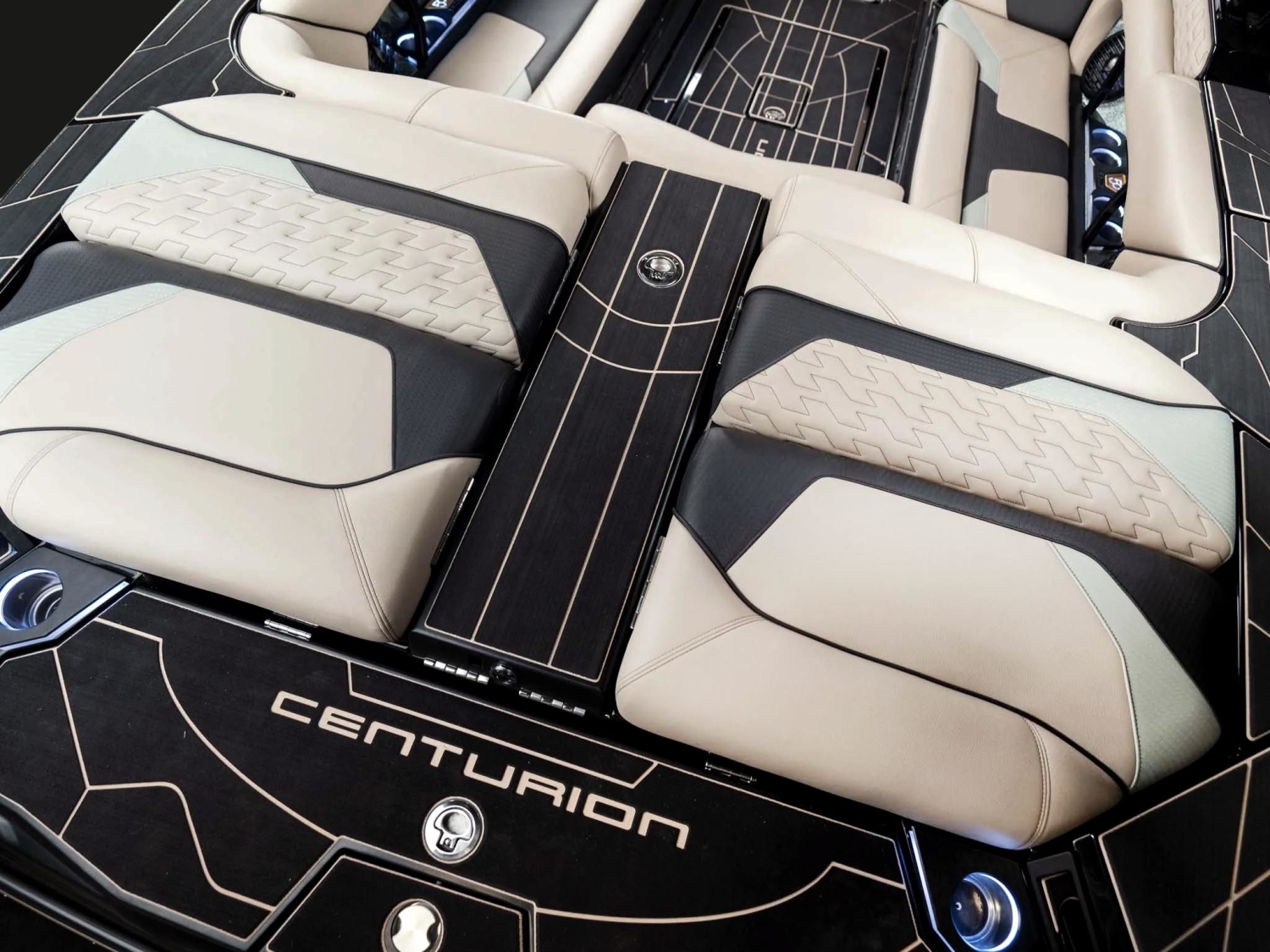 2026 Centurion Boats Ri245