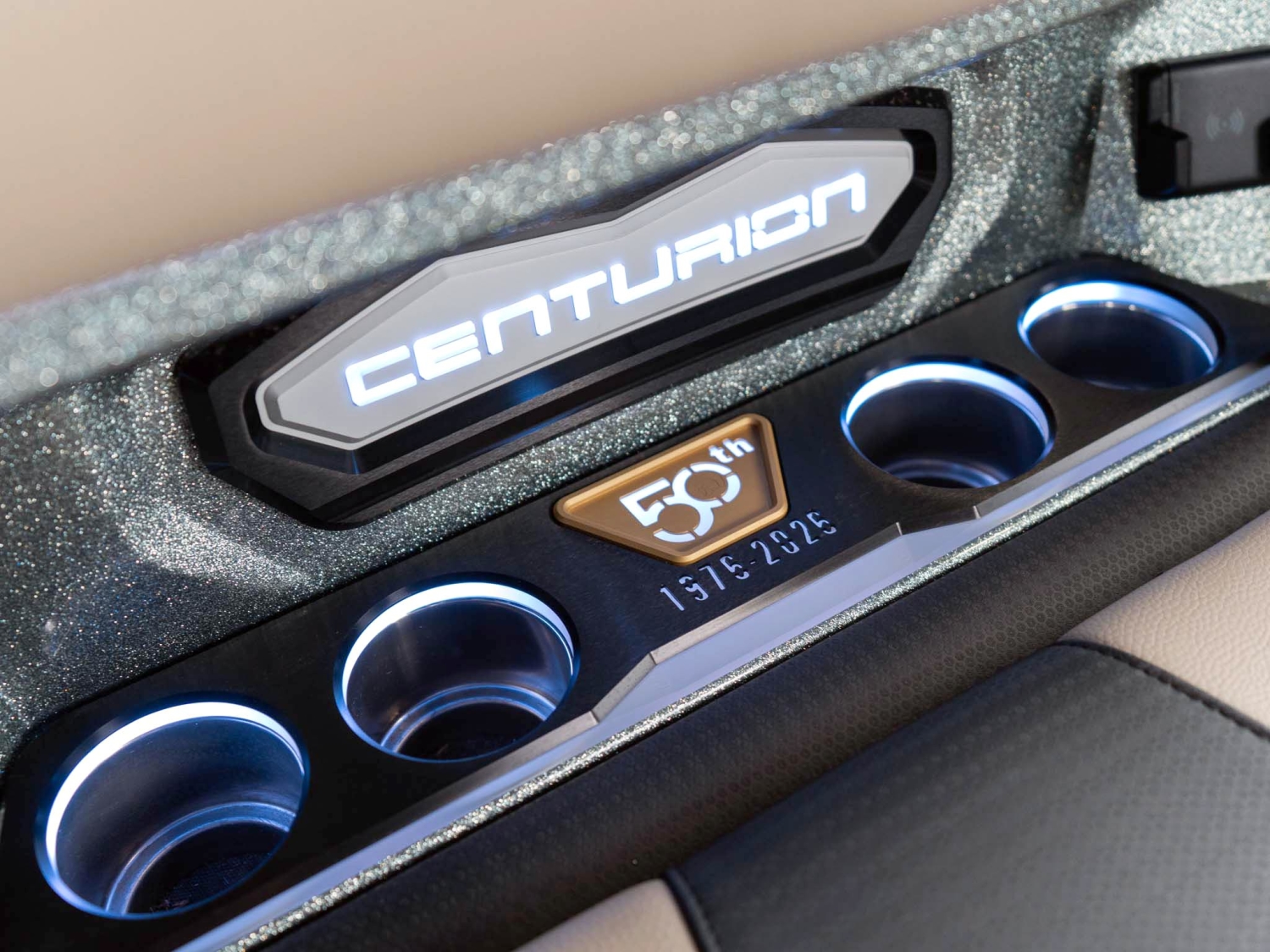 2026 Centurion Boats Ri245