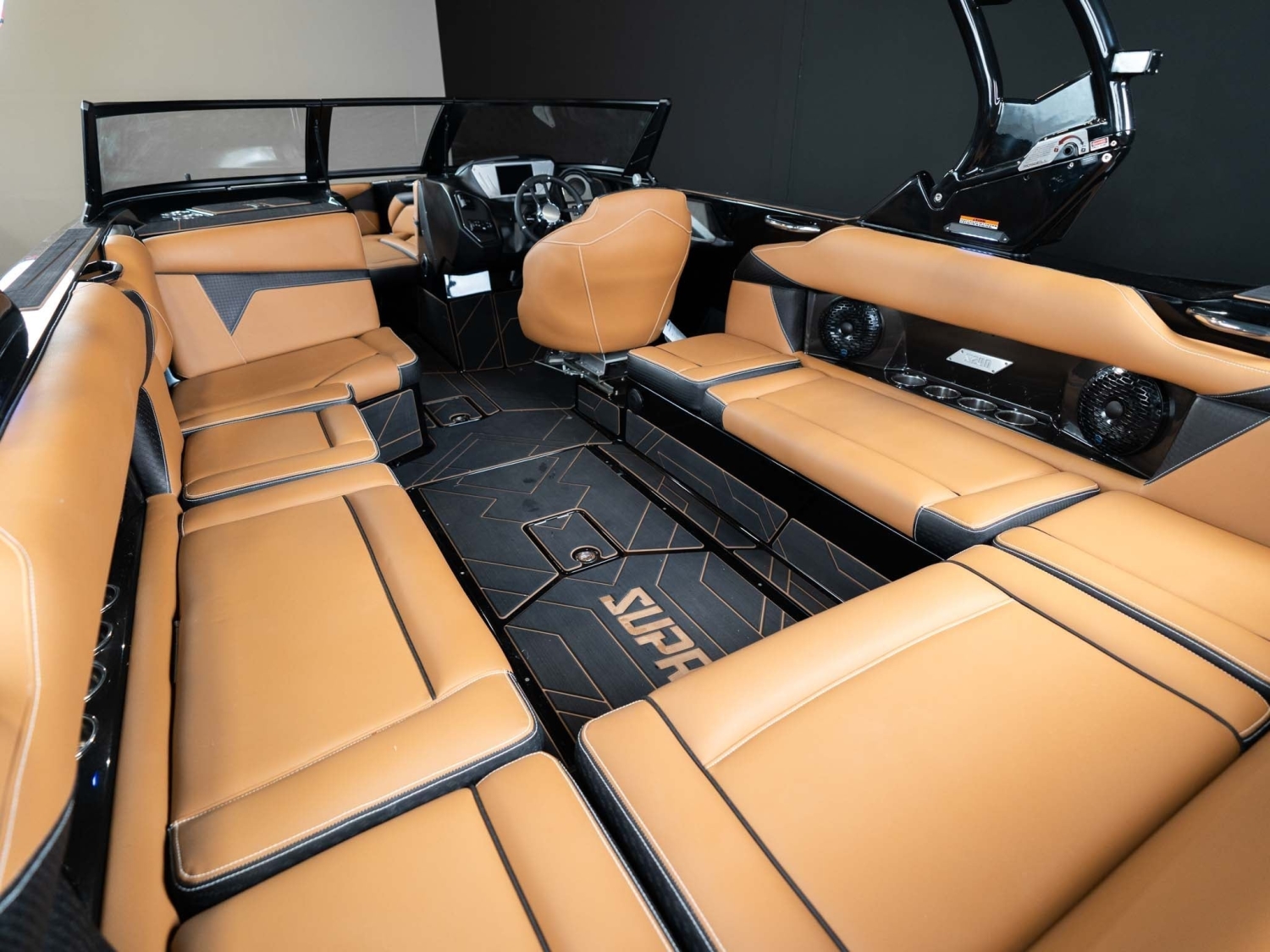 2026 Supreme Boats S240