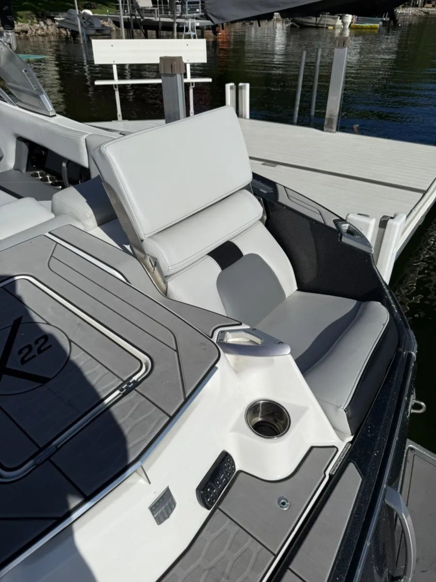 2019 MASTERCRAFT 22