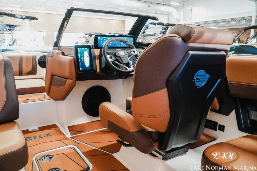 2026-malibu-21-lx-122026-image12
