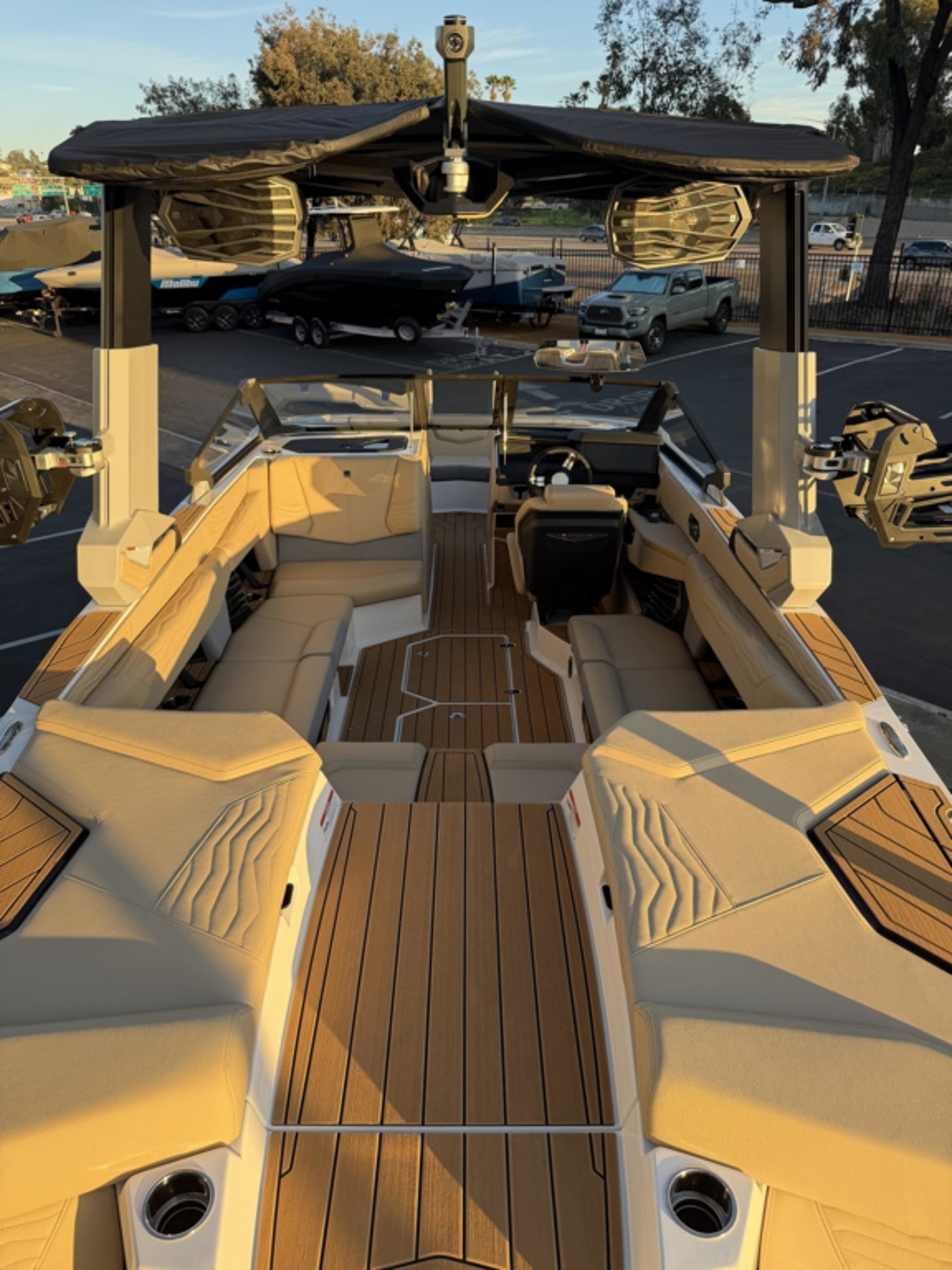 2026 Nautique Super Air G23