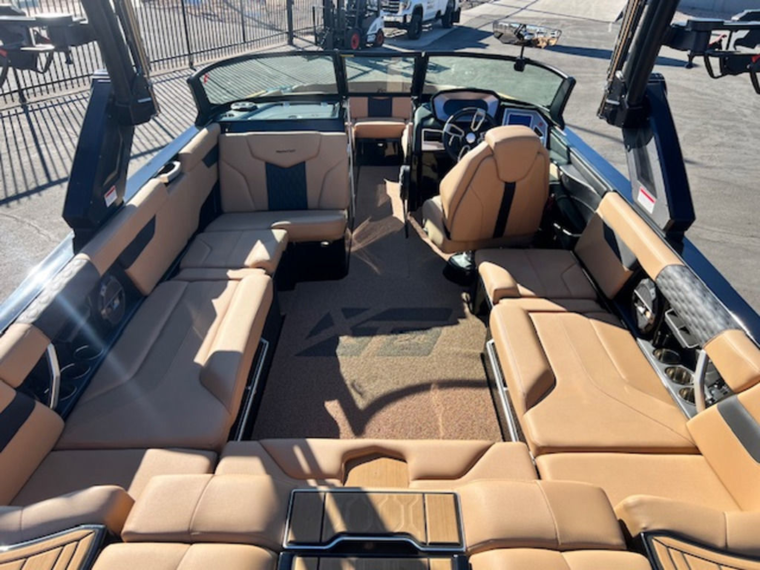 2022 Mastercraft XT24