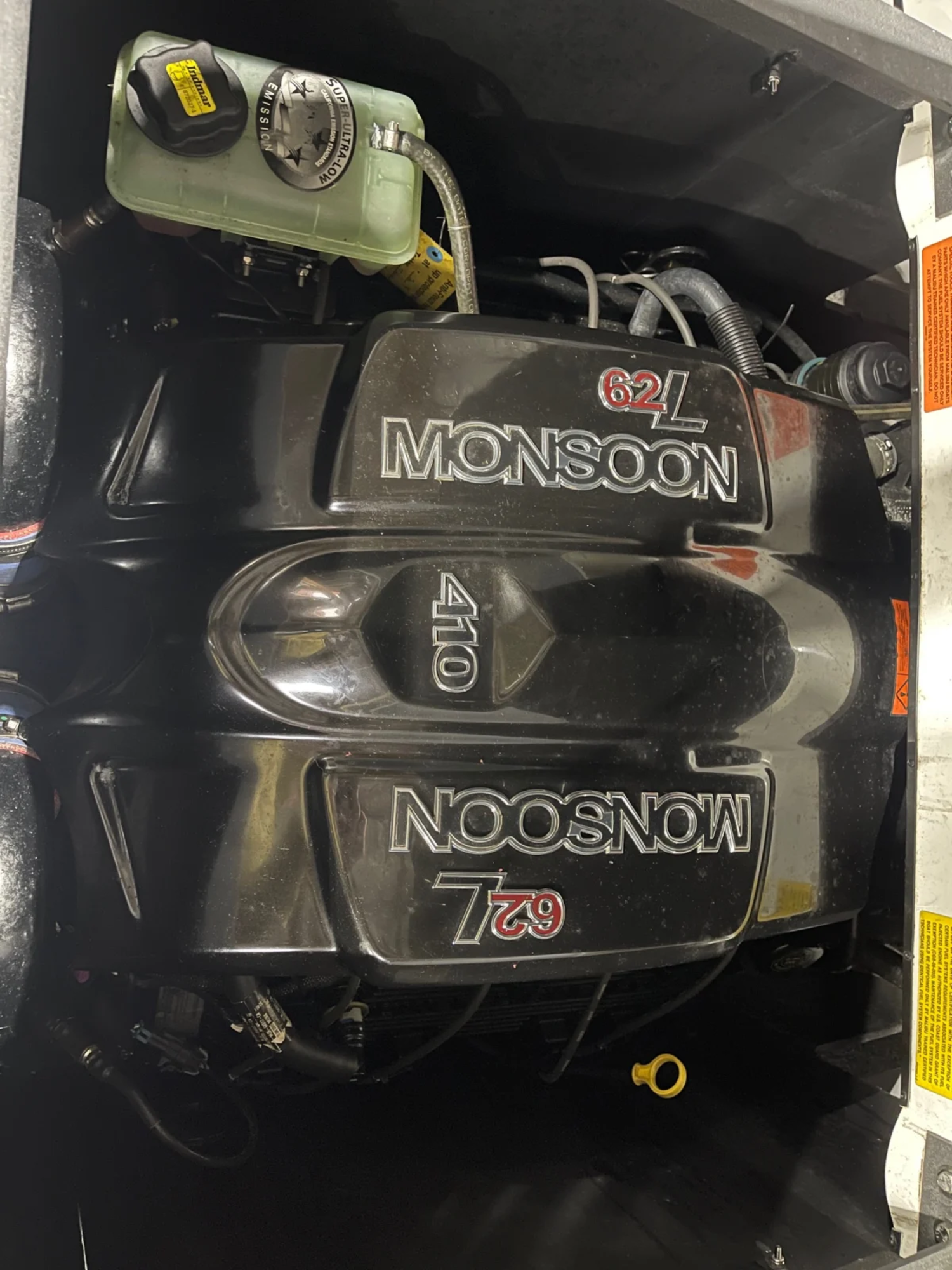 2016 Malibu Wakesetter 22 VLX**ready for summer**