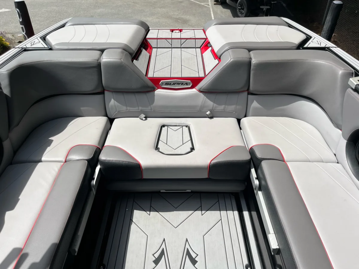 2019 Supra SE 550**large and in charge**